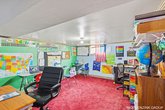 614 W High Street, Bangor City, MI 49013