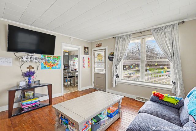 614 W High Street, Bangor City, MI 49013