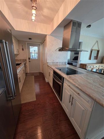 2310 MEDFORD LANE, Brandon, FL 33511