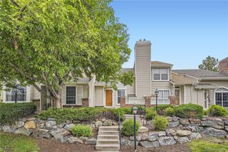 2902 W Long Circle B, Littleton, CO 80120