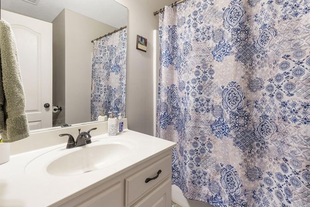 207 Plum Drive, Austin, AR 72007