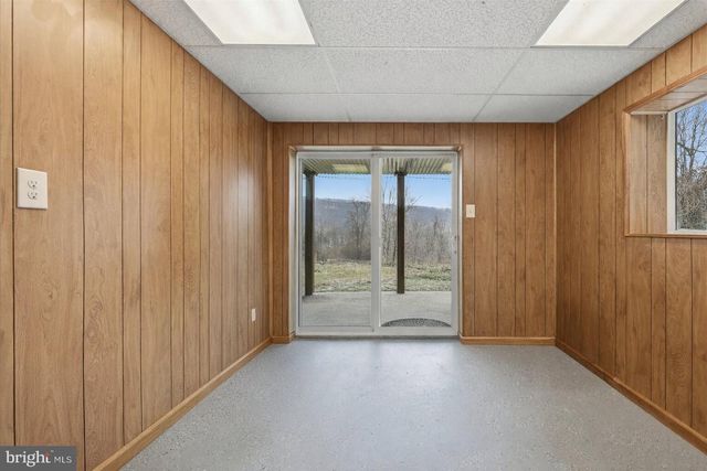 245 ATWOOD DR, Gerrardstown, WV 25420