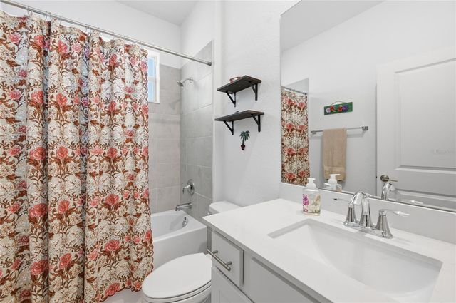 8674 SAINT KITTS CIRCLE, Englewood, FL 34224