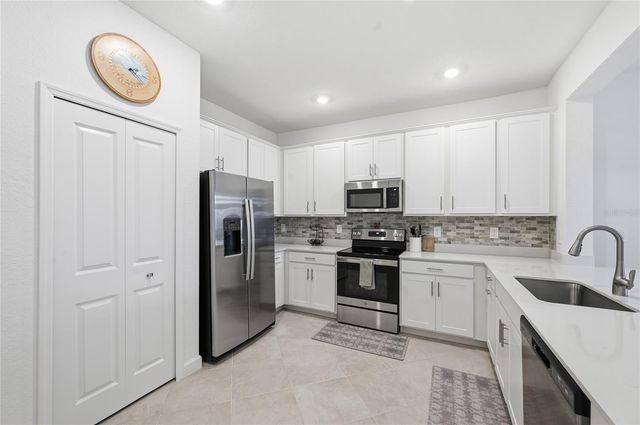 8674 SAINT KITTS CIRCLE, Englewood, FL 34224