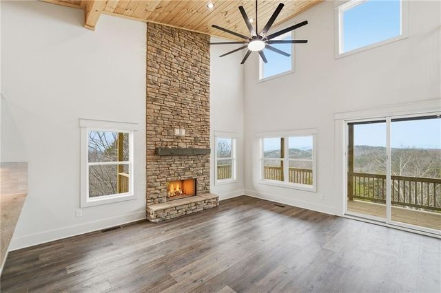 185 Stirratt Road, Ranger, GA 30734