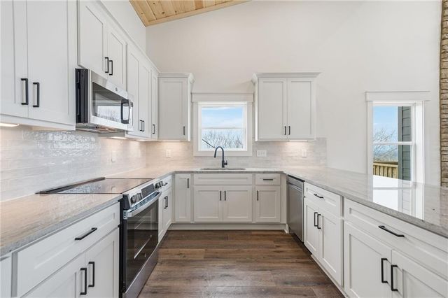 185 Stirratt Road, Ranger, GA 30734