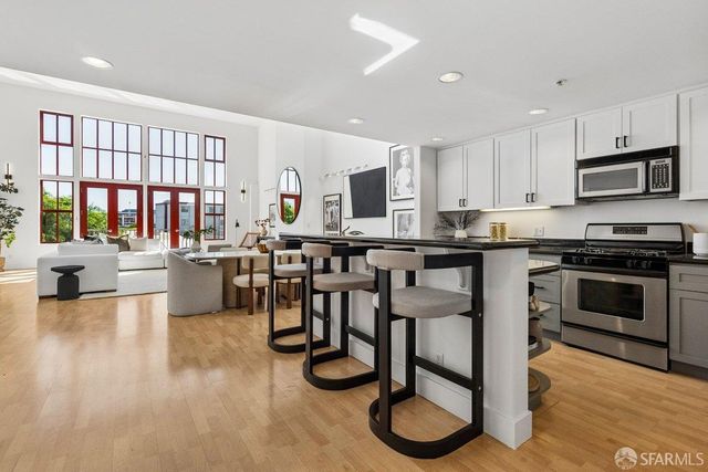 2132 Folsom Street 4, San Francisco, CA 94110