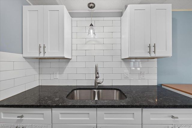 40 Owen Street, Belleville, MI 48111