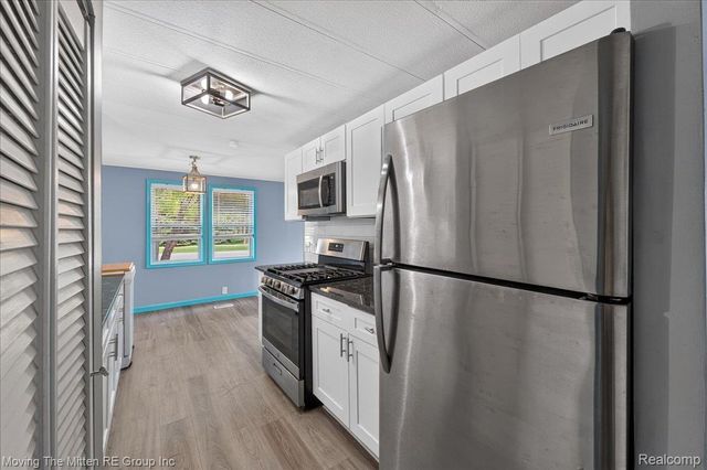 40 Owen Street, Belleville, MI 48111