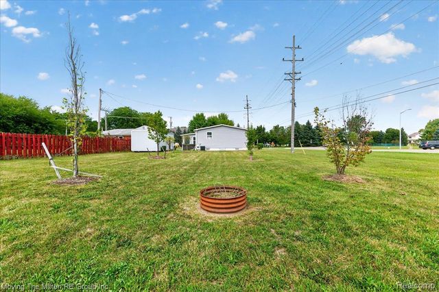 40 Owen Street, Belleville, MI 48111