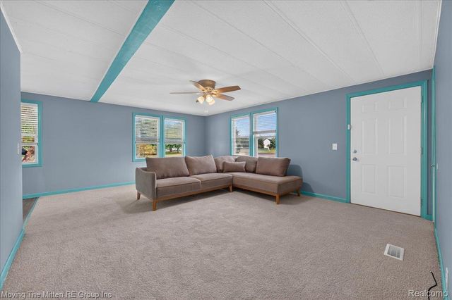 40 Owen Street, Belleville, MI 48111