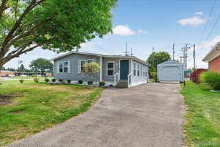 40 Owen Street, Belleville, MI 48111