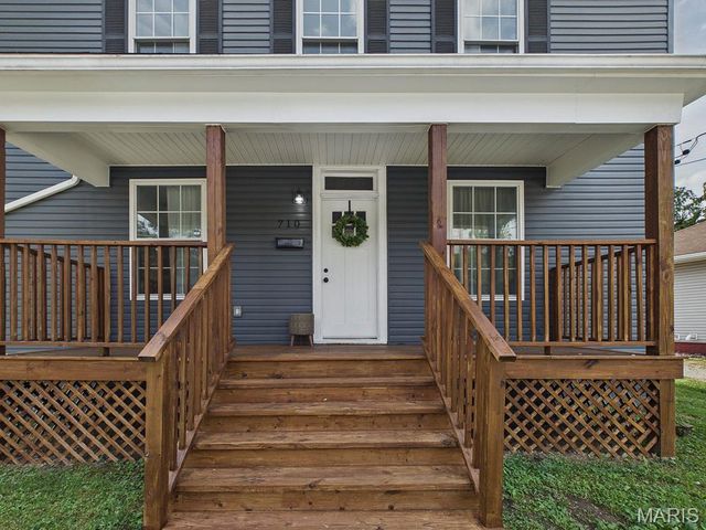 710 East Clay Street, Collinsville, IL 62234