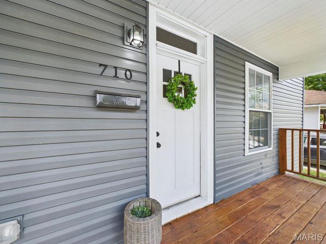 710 East Clay Street, Collinsville, IL 62234
