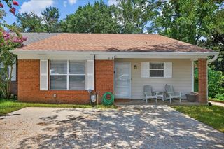 818 Elizabeth Drive, Tallahassee, FL 32303