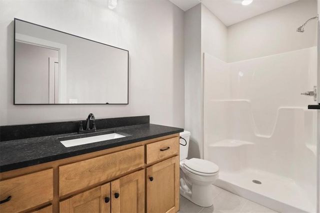 18408 Rock Creek Drive N, Smithville, MO 64089