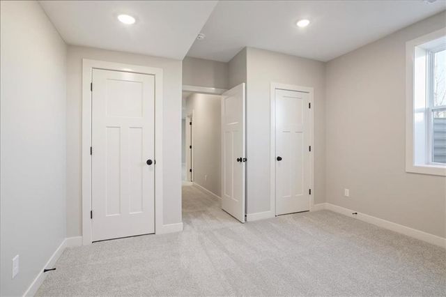 18408 Rock Creek Drive N, Smithville, MO 64089