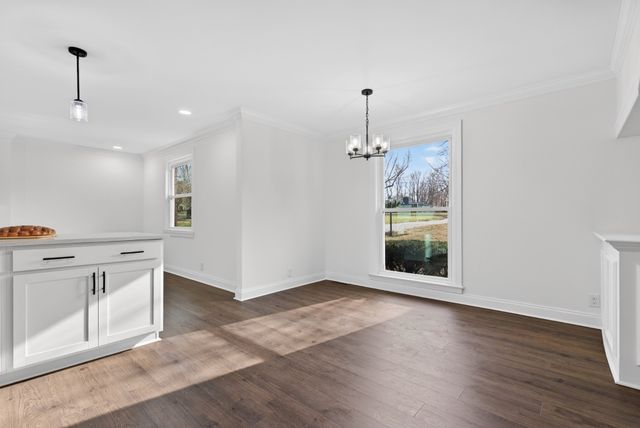 247 Cherokee Trl, Clarksville, TN 37043