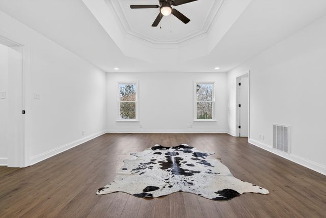 247 Cherokee Trl, Clarksville, TN 37043