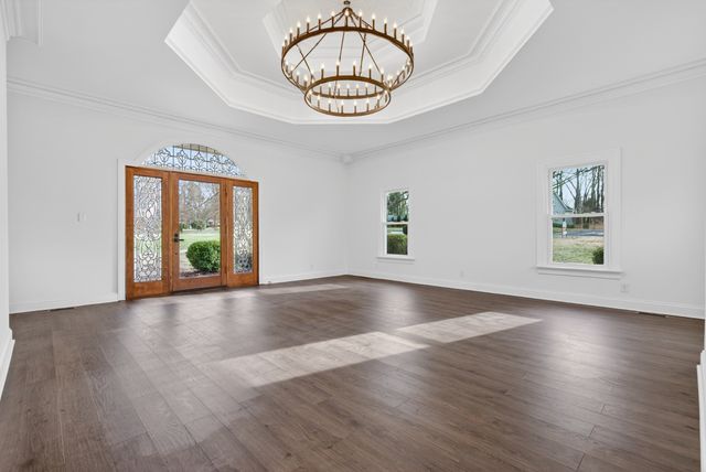 247 Cherokee Trl, Clarksville, TN 37043