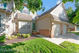 41874 Cantebury Drive, Novi, MI 48377