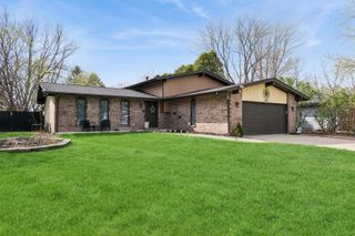 407 Greenfield Road, Shorewood, IL 60404