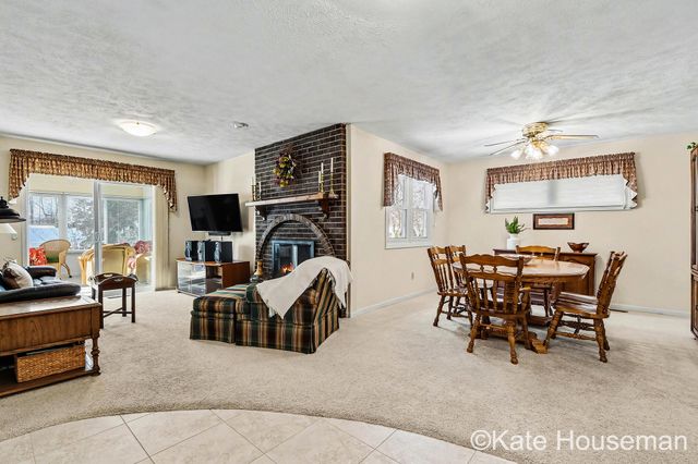 1921 Camille Drive SE, Grand Rapids, MI 49546