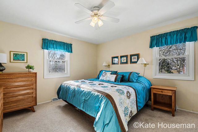 1921 Camille Drive SE, Grand Rapids, MI 49546