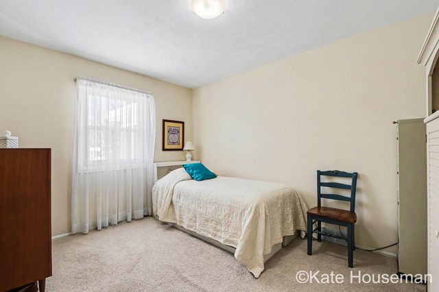 1921 Camille Drive SE, Grand Rapids, MI 49546