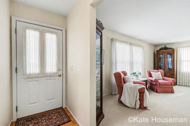 1921 Camille Drive SE, Grand Rapids, MI 49546