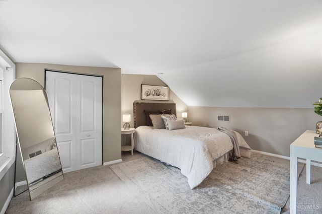 7238 Osceola Drive, Madeira, OH 45243