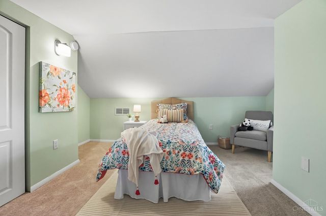 7238 Osceola Drive, Madeira, OH 45243