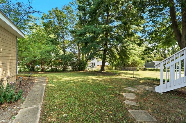 7238 Osceola Drive, Madeira, OH 45243