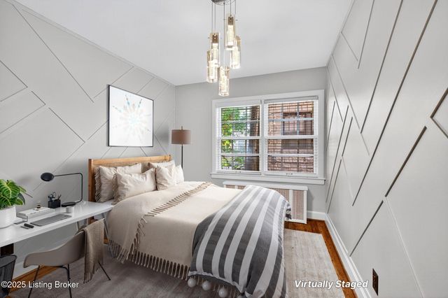 2325 Broadmeade Rd 1, Louisville, KY 40205