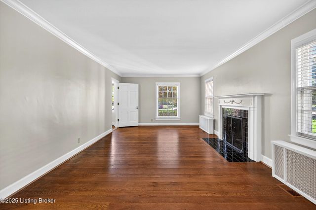 2325 Broadmeade Rd 1, Louisville, KY 40205