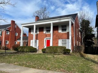 2325 Broadmeade Rd 1, Louisville, KY 40205