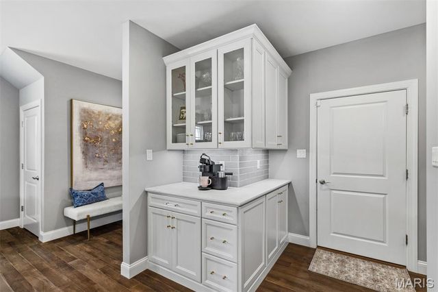 17028 Fire Glow Drive, Wildwood, MO 63011