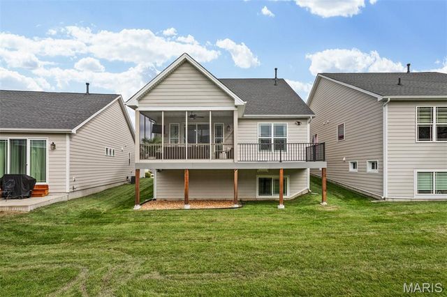 17028 Fire Glow Drive, Wildwood, MO 63011