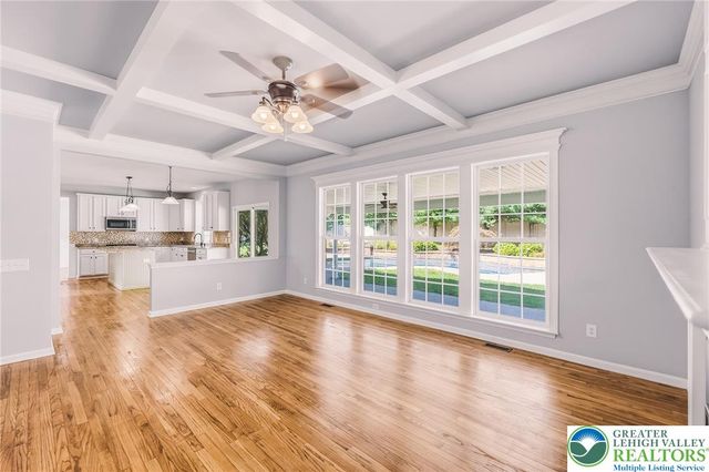 2224 Pembrooke Drive, Lower Macungie Twp, PA 18062