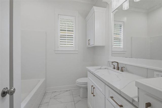 3755 Willow Lake Drive, Lake Charles, LA 70605