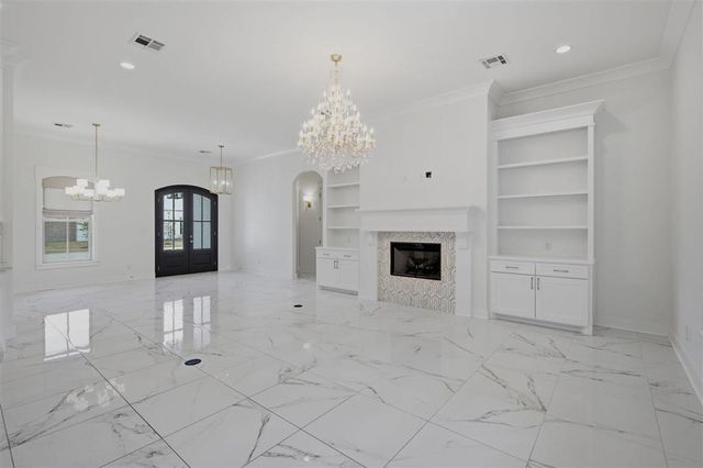3755 Willow Lake Drive, Lake Charles, LA 70605
