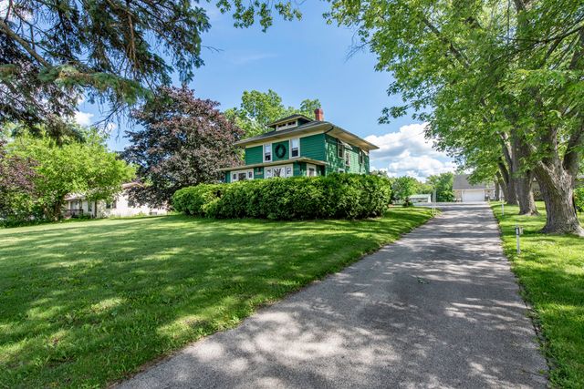 2823 27th Street, Zion, IL 60099