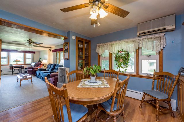 2823 27th Street, Zion, IL 60099