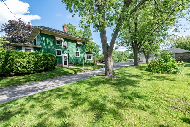 2823 27th Street, Zion, IL 60099