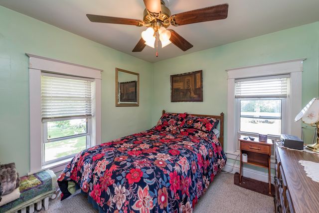 2823 27th Street, Zion, IL 60099