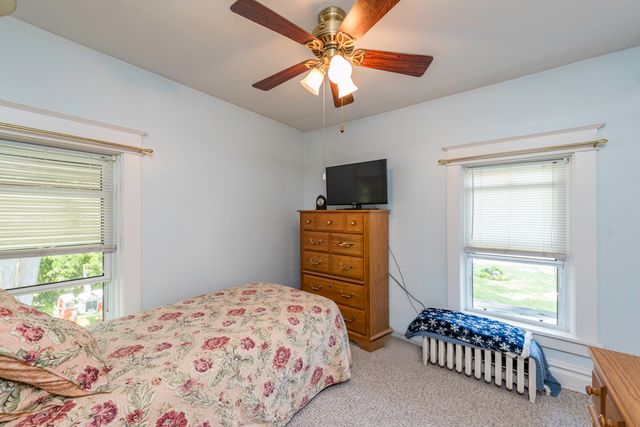 2823 27th Street, Zion, IL 60099