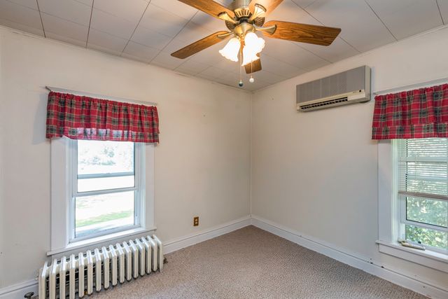 2823 27th Street, Zion, IL 60099