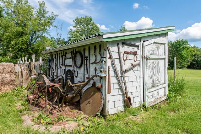 2823 27th Street, Zion, IL 60099