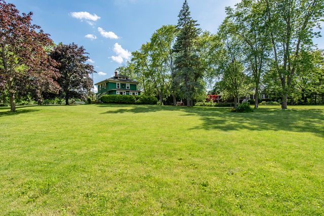 2823 27th Street, Zion, IL 60099