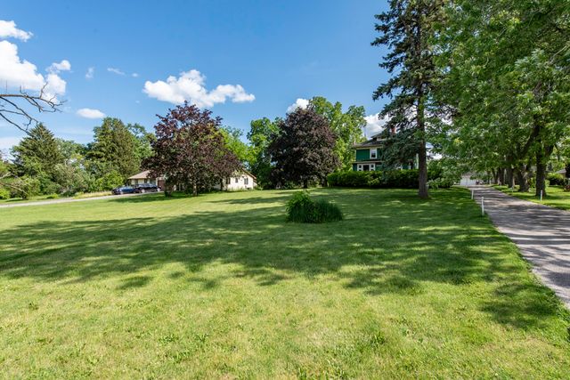 2823 27th Street, Zion, IL 60099